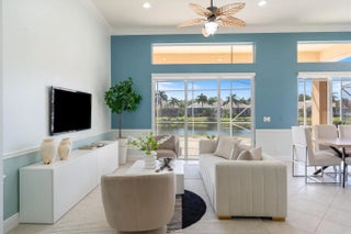 Photo of Listing #F10556358