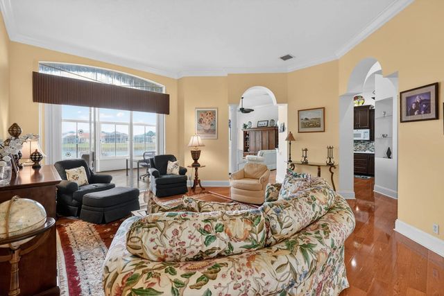 5 of 72 - 504 Nw Serene Meadow Way, Port St. Lucie, FL