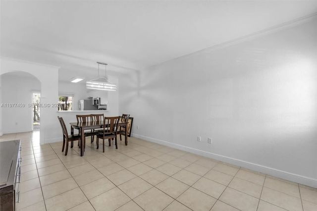3 of 29 - 17040 Sw 137th Place, Miami, FL