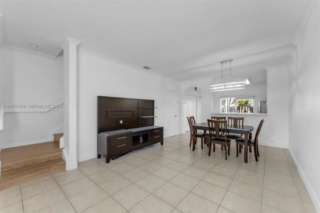 5 of 29 - 17040 Sw 137th Place, Miami, FL