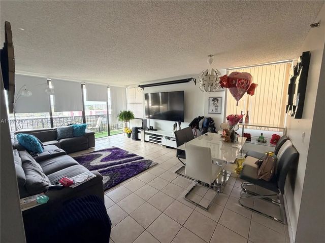2 of 14 - 1470 Ne 123rd Street #a1116, North Miami, FL