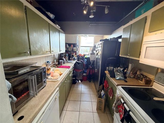 3 of 14 - 1470 Ne 123rd Street #a1116, North Miami, FL