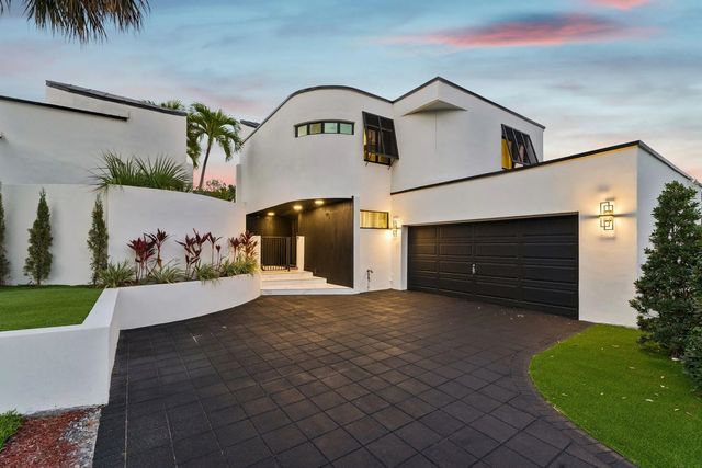 2 of 99 - 2651 Ne 22nd Court, Pompano Beach, FL