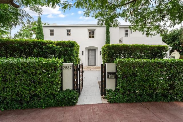 2887 Pine Tree Drive, Miami Beach