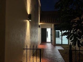 Photo of Listing #R11169081