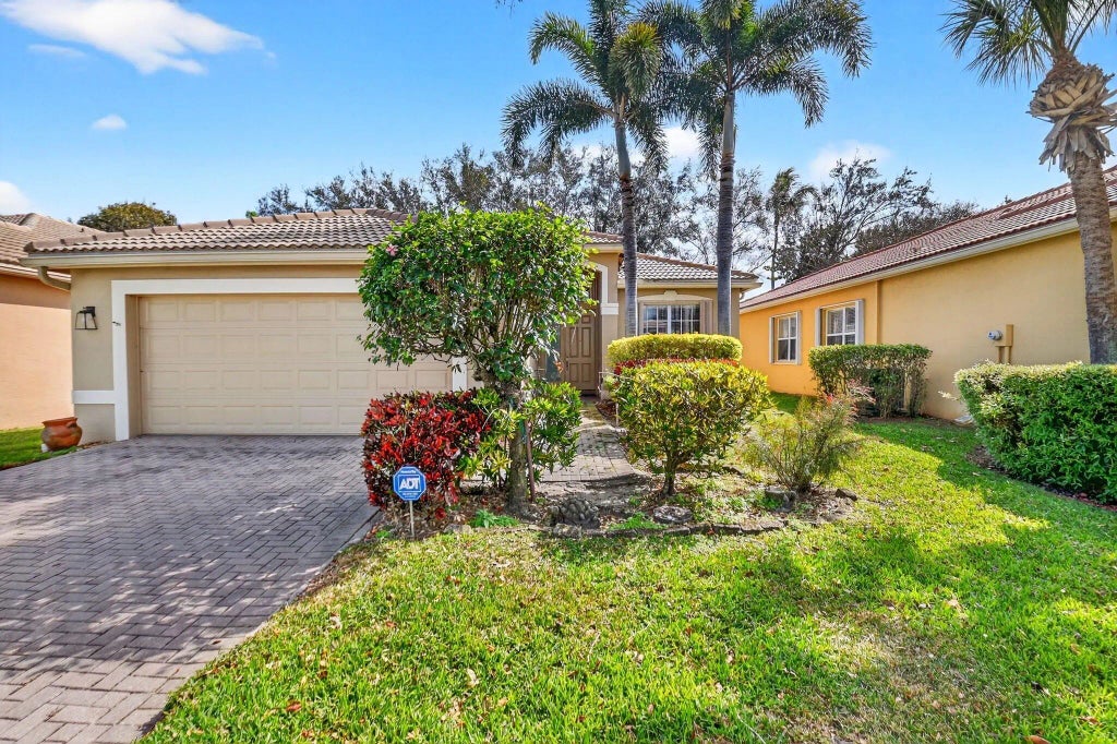 7420 Twin Falls Drive, Boynton Beach