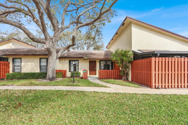 Photo of Listing #R11169099