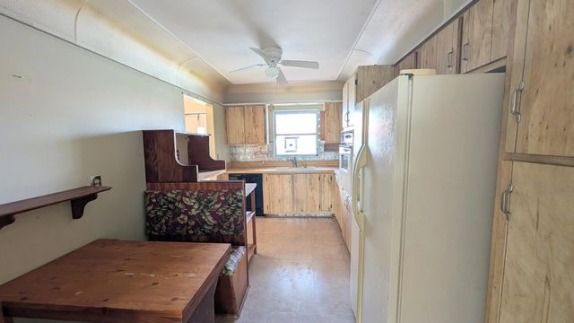 5 of 15 - 5775 Fernley Drive #88, West Palm Beach, FL