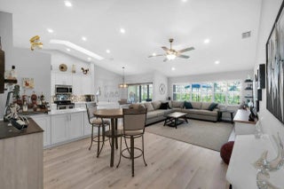 Photo of Listing #R11169112