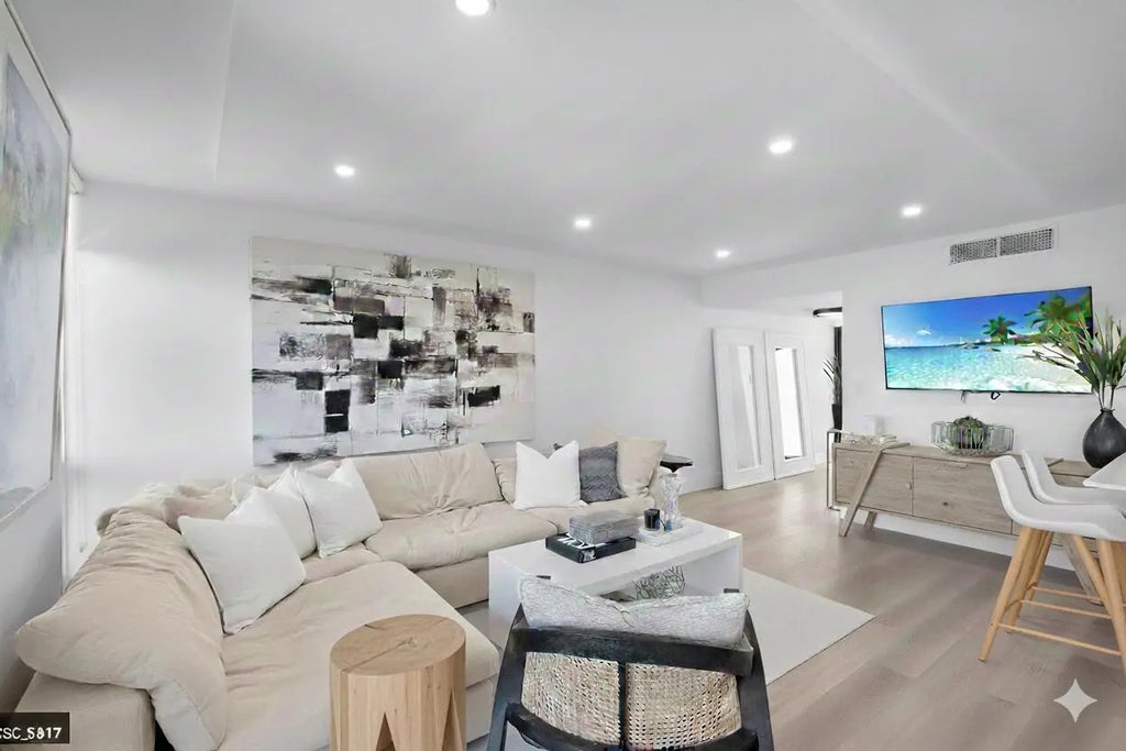 2205 Bridgewood Drive, Boca Raton