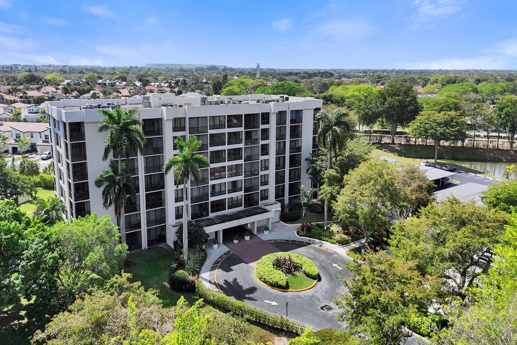 5951 Wellesley Park Drive #206, Boca Raton