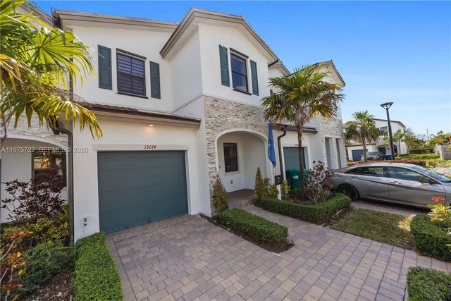 13074 Sw 233rd Terrace, Homestead