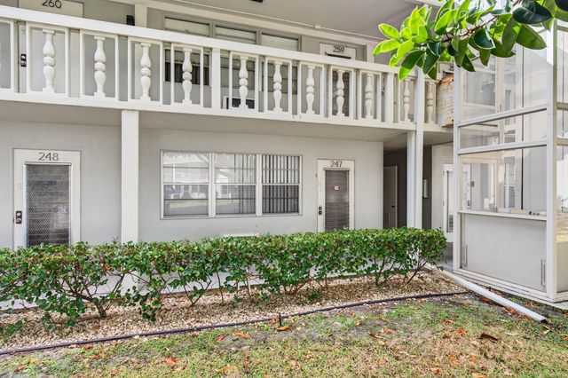 4 of 124 - 247 Ventnor R, Deerfield Beach, FL
