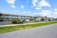 117 Lehane Terrace #210, North Palm Beach