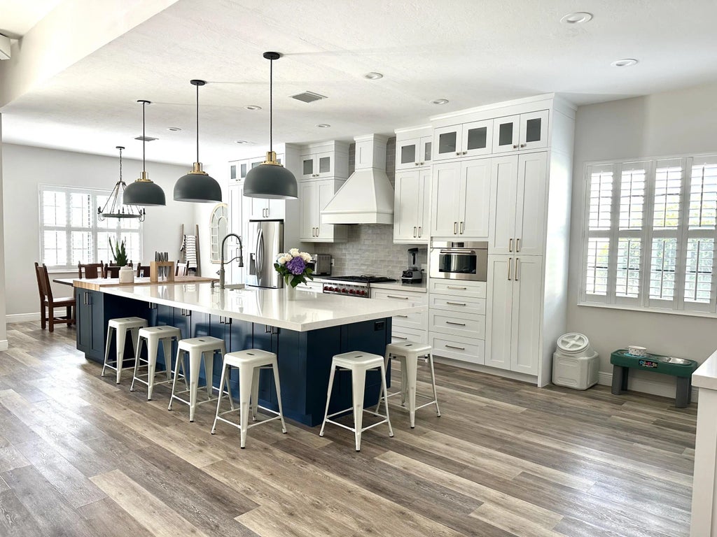 10441 Prato Street, Wellington