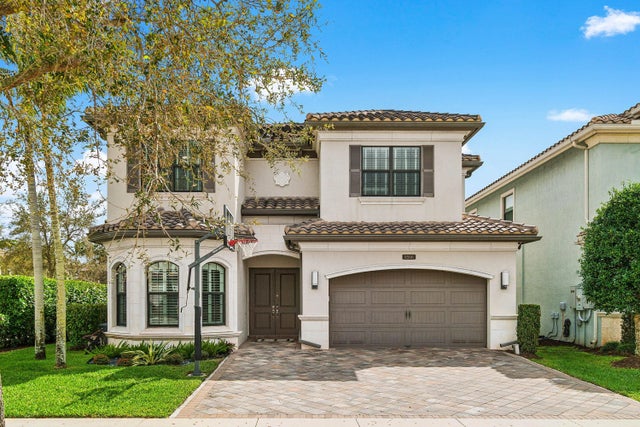 9566 Eden Roc Court, Delray Beach