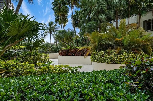 3 of 41 - 170 Ocean Lane Drive #310, Key Biscayne, FL