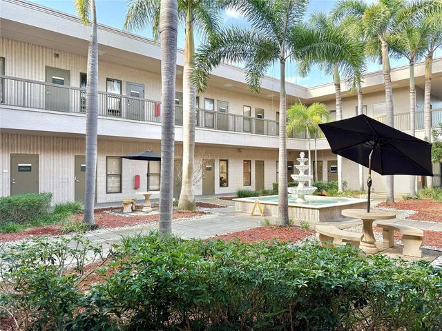 4 of 25 - 1500 N University Drive #101, Coral Springs, FL