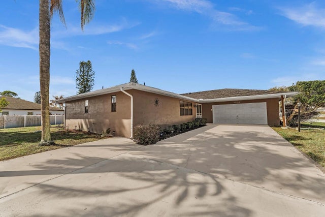 Photo of Listing #F10555667