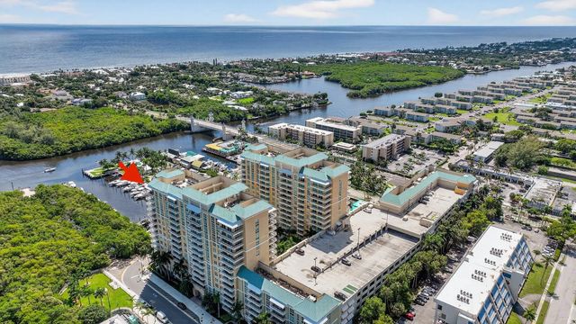 700 E Boynton Beach Boulevard #ph 2, Boynton Beach