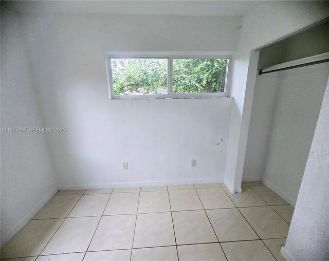 4 of 10 - 1436 Nw 51st Terrace, Miami, FL