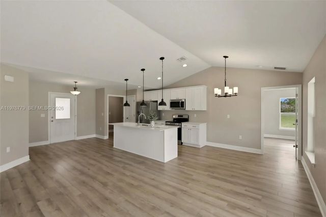 3 of 47 - 6809 Dickinson Drive, Sebring, FL