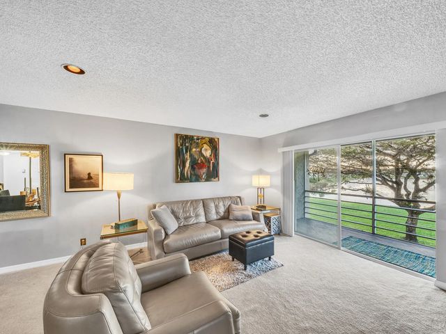 130 Lake Constance Drive, West Palm Beach