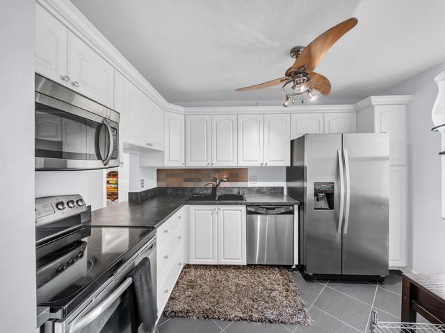 5 of 42 - 130 Lake Constance Drive, West Palm Beach, FL