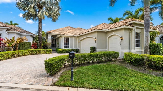 Photo of Listing #R11169317