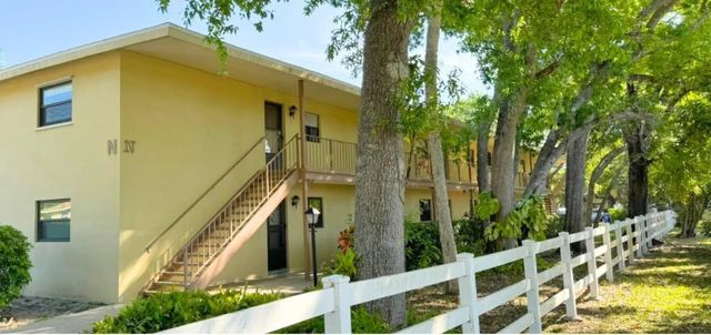 400 18th Street #n-5, Vero Beach