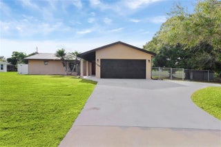 Photo of Listing #R11169345