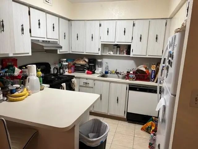4 of 11 - 2029 Nw 46th Avenue #e503, Lauderhill, FL