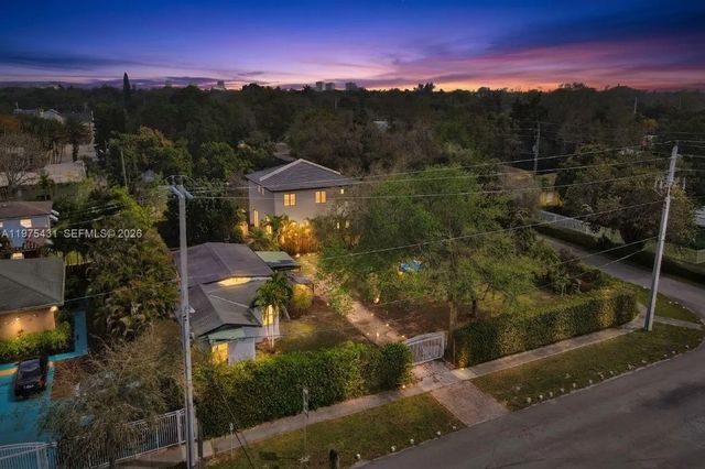 2 of 55 - 11809 Ne 1st Avenue, Miami, FL