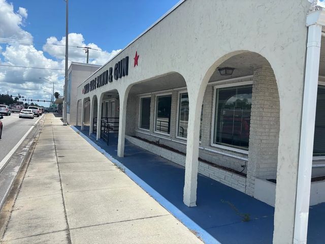 119 S Parrott Avenue, Okeechobee