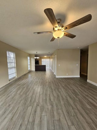 Photo of Listing #R11169382