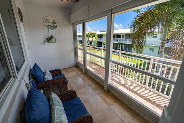 2100 Ne 38th Street #229, Lighthouse Point