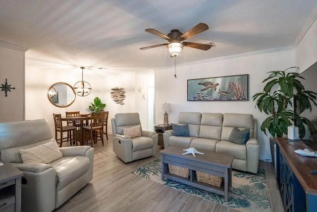 3 of 22 - 2100 Ne 38th Street #229, Lighthouse Point, FL