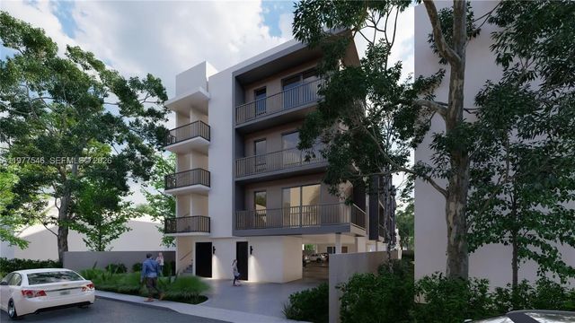 5 of 7 - 61 Nw 17th Place, Miami, FL