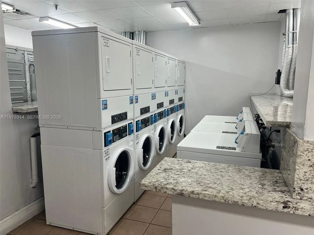 4 of 27 - 850 N Miami Avenue #w-1806, Miami, FL
