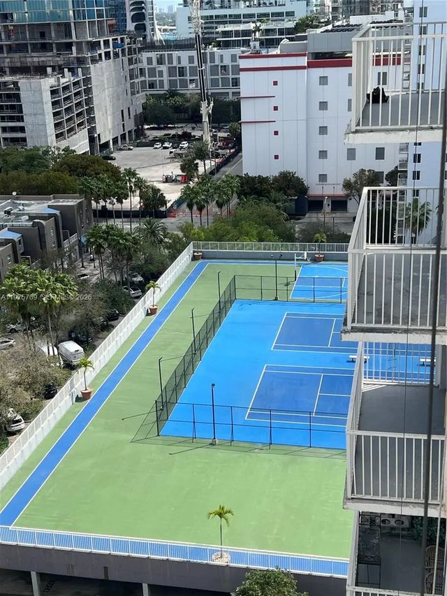 5 of 40 - 850 N Miami Avenue #w-1808, Miami, FL