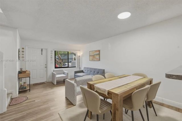 5 of 32 - 9853 Riverside Drive #8-24, Coral Springs, FL