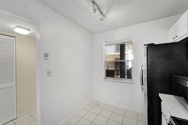 5 of 30 - 777 S Federal Highway #f206, Pompano Beach, FL