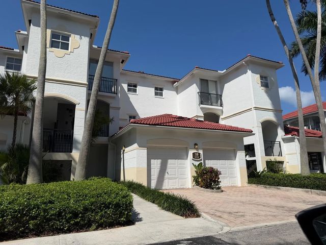 3225 Ne 184th Street #10303, Aventura