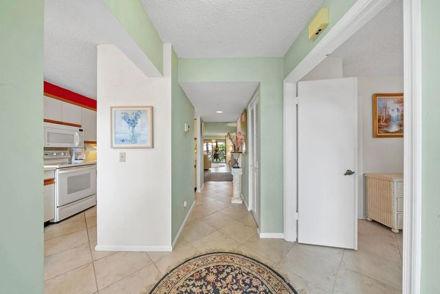 5306 Cedar Lake Drive #203, Boynton Beach
