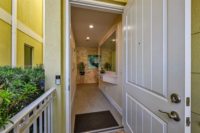 4 of 52 - 346 Elm Street #a-10, Hollywood, FL