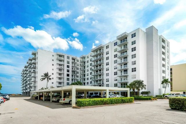 3 of 50 - 3450 S Ocean Boulevard #5010, Palm Beach, FL