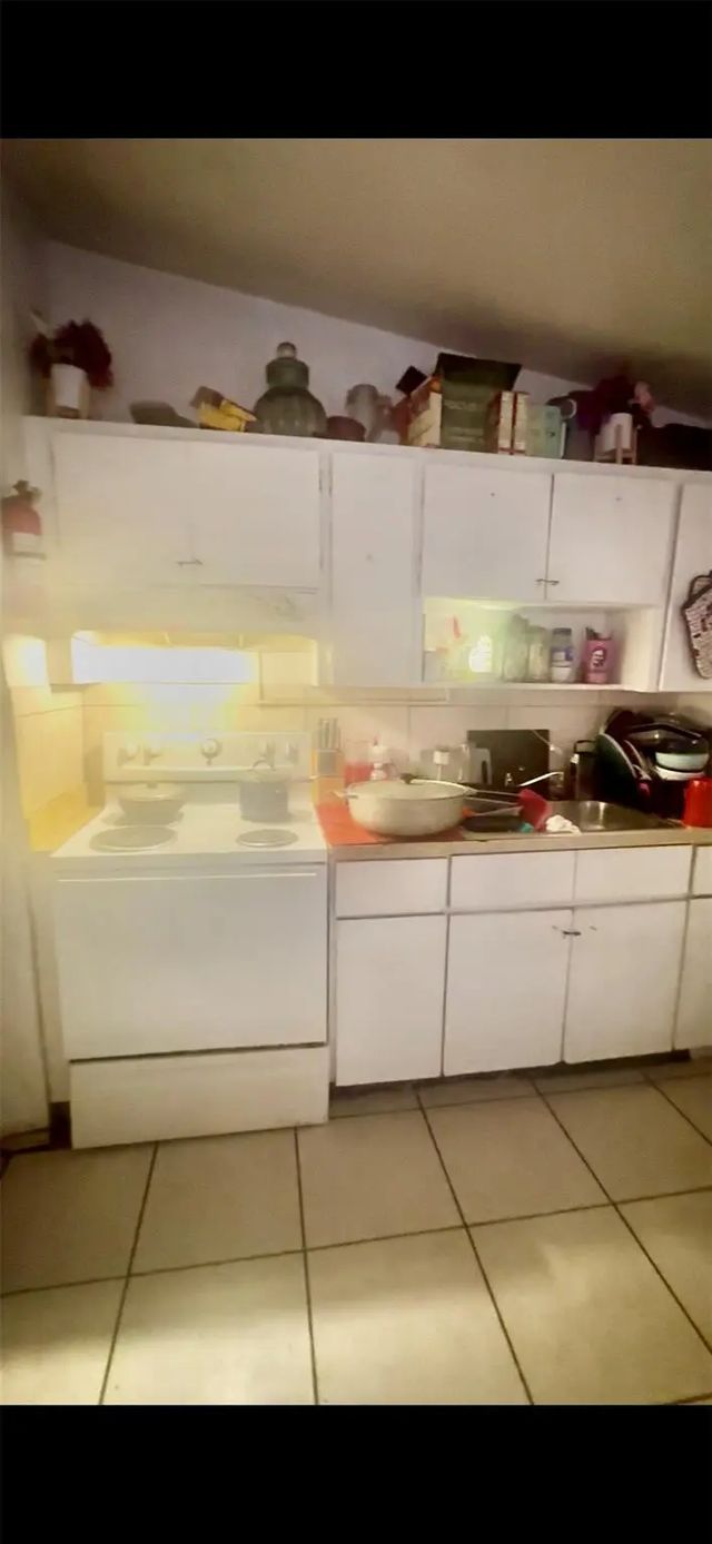 4 of 14 - 1589 Nw 6th Avenue, Pompano Beach, FL