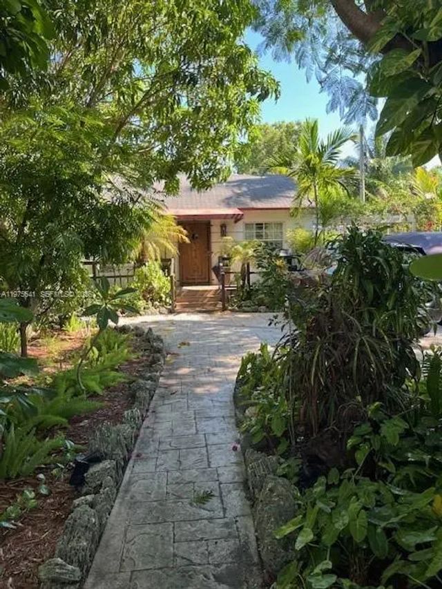 4 of 24 - 410 Nw 31st Street, Miami, FL
