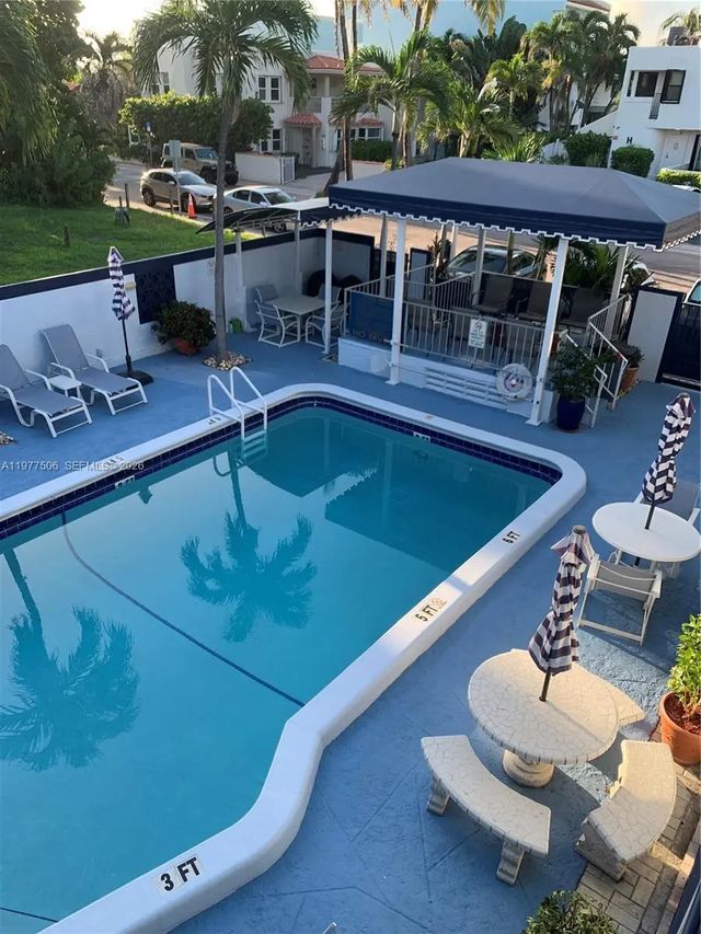3 of 50 - 322 Taylor Street #2d, Hollywood, FL