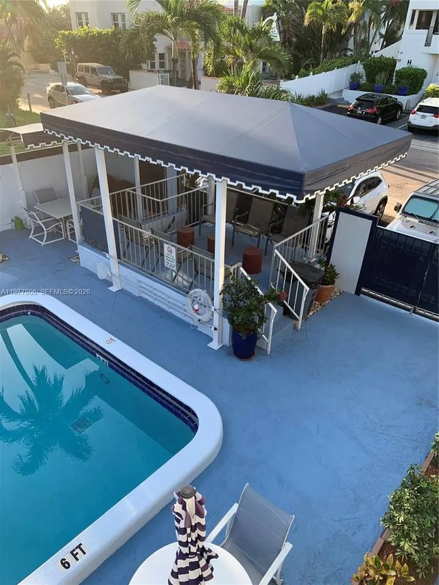4 of 50 - 322 Taylor Street #2d, Hollywood, FL